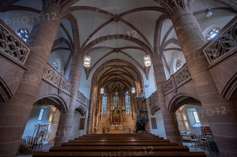 Interior with altar of the Church of St Nicholas and St Ulrich, nave built around 1400, Kirchenberg 15, Nuremberg-Mögeldorf, Middle Franconia, Bavaria, Germany, Europe