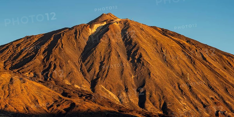 Panorama during the ascent to Alto de Guajara, 2715m, over the Teide National Park, Parque Nacional del Teide, to Pico del Teide, 3715m, at sunrise, Tenerife, Canary Islands, Spain, Europe