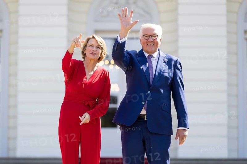 Elke Büdenbender (woman of the Federal President) and Frank-Walter Steinmeier (President of the Federal Republic of Germany) at the Federal President's Citizens' Festival in Bellevue Palace Gardens, Berlin, 14/09/2024