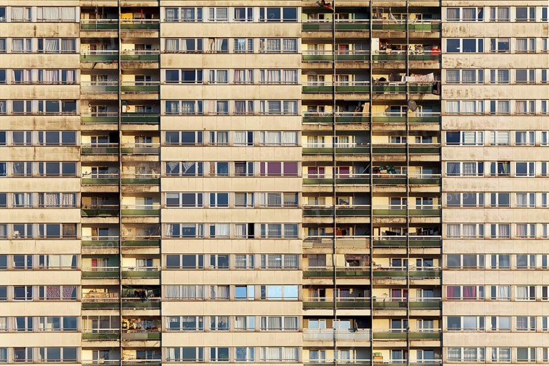 1970s tower block in the Hochheide residential park, Weisse Riesen, derelict property, Duisburg, North Rhine-Westphalia, Germany, Europe