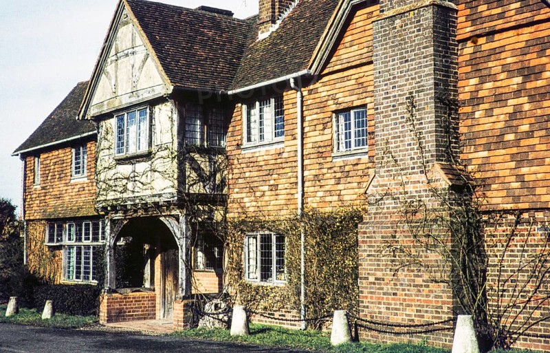 Historic building King Henry 8th Pub Hotel, Hever, Kent, England, UK 1960