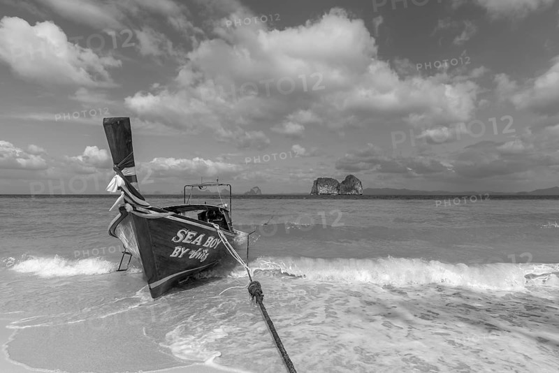 Longtail boat on the beach, Koh Ngai Island, Andaman Sea, Satun Province, Southern Thailand, Thailand, Asia