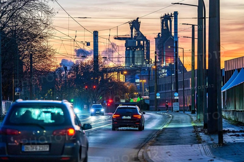 Duisburg-Bruckhausen steel site, ThyssenKrupp Steel, blast furnaces 8 and 9, on Kaiser-Wilhelm-Straße, sunset, North Rhine-Westphalia, Germany, Europe