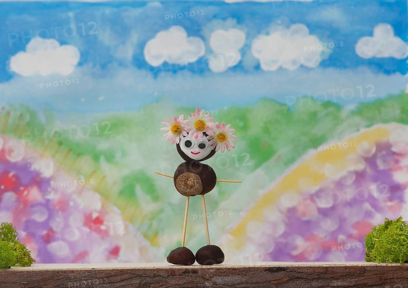 Chestnut figure in front of a painted background, North Rhine-Westphalia, Germany, Europe