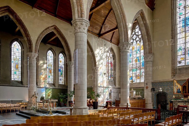 Our Lady Church, Central nave and chapels, Nieuwpoort, West Flanders, Belgium, Europe