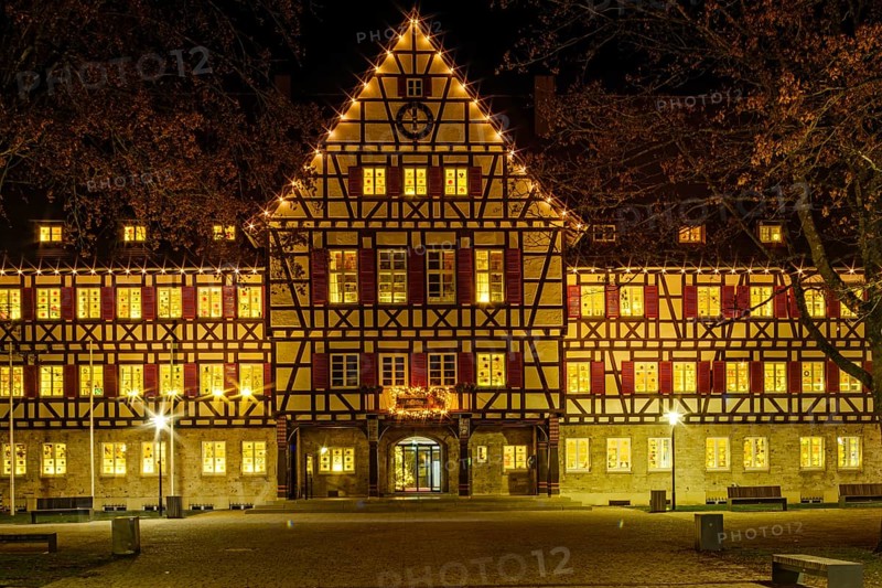 The festively decorated town hall of Münsingen at Christmas time, Swabian Alb, Reutlingen district, Baden-Württemberg, Germany, Europe