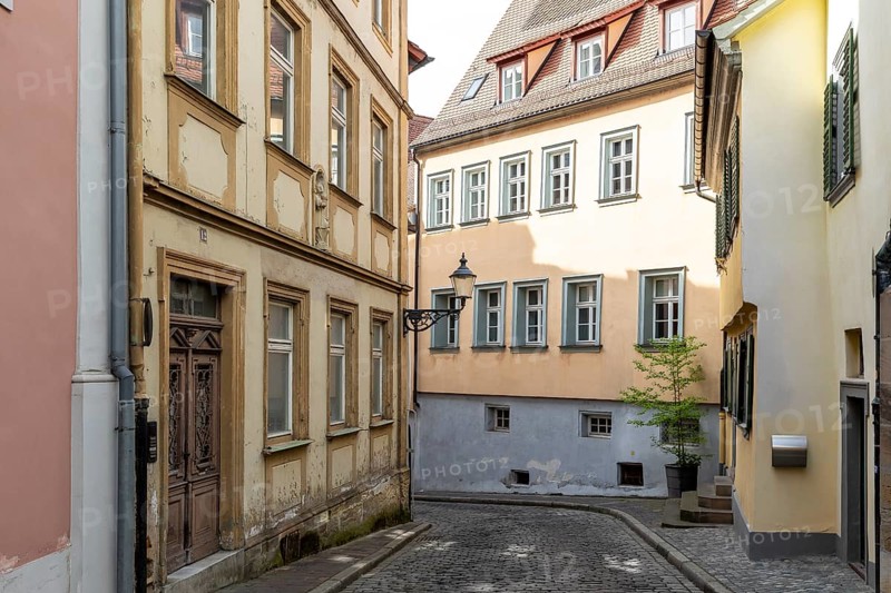 Narrow street in the ice pit, mountain town of Bamberg, Bavaria, Germany, Europe