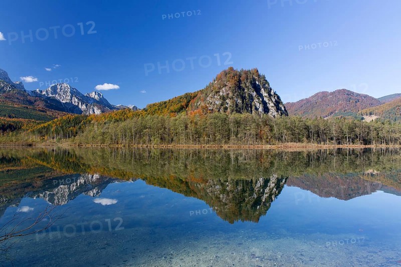 Autumn mood at lake Almsee, Grünau, Austria, Totes Gebirge, Europe