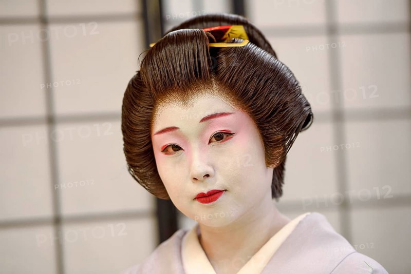 Geisha in traditional costume, portrait, Omori, Tokyo, Japan, Asia
