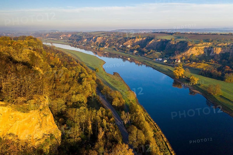Aerial view of the Elbe valley between Meißen and Zehren in autumn, Meißen, Saxony, Germany, Europe