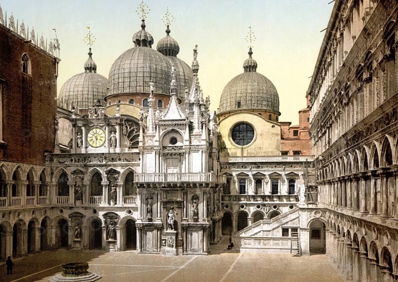 A court in the Doges' Palace, Venice, Italy, Historic, digitally restored reproduction from a 19th century original, Record date not stated, A court in the Doges' Palace, Venice, Italy, Historic, digitally restored reproduction from a 19th century original, Record date not stated, Europe