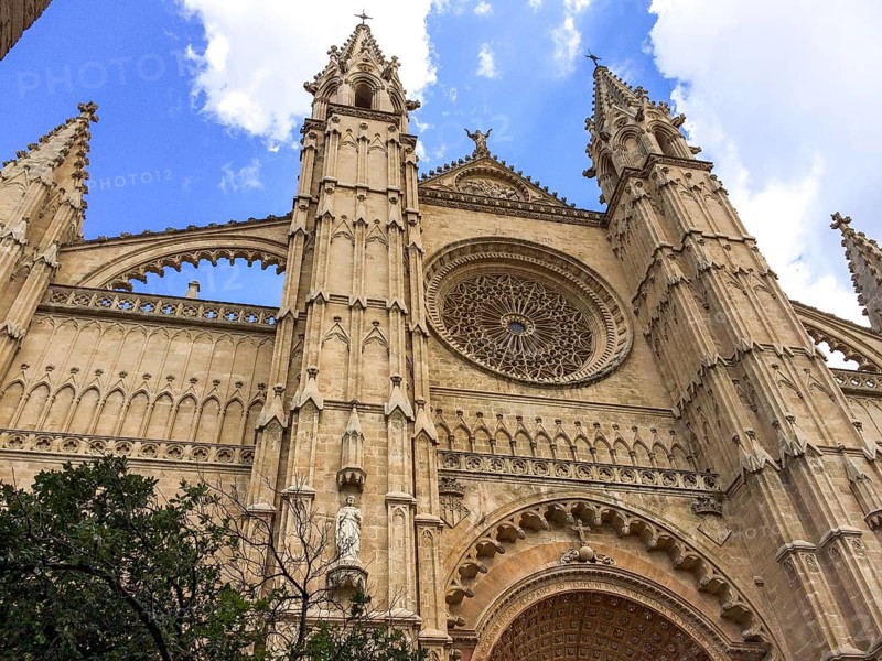 Portal of Episcopal Church in Gothic style Gothic Cathedral of the Saints of Saint Mary in harbour city Palma de Majorca island capital of Balearic Island Majorca, Palma de Majorca, Majorca, Balearic Islands, Spain, Europe