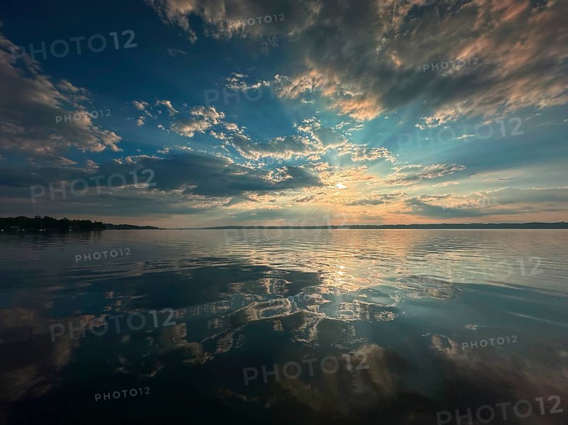 Sunrise at Lake Starnberg, Tutzing, Bavaria, Germany, Europe