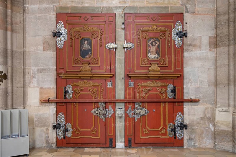 The rectory portal in the late Gothic hall church of St George, Dinkelsbühl, Bavaria, Germany, Europe