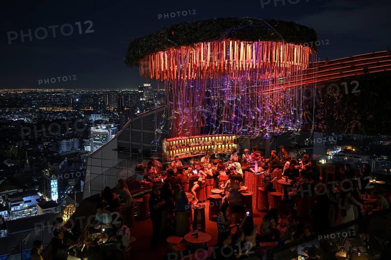 Tichuca Rooftop Bar, nicknamed Jellyfish Bar, in the T-One Building on Sukhumvit Road, Phra Khanong neighbourhood, Bangkok, Thailand, Asia