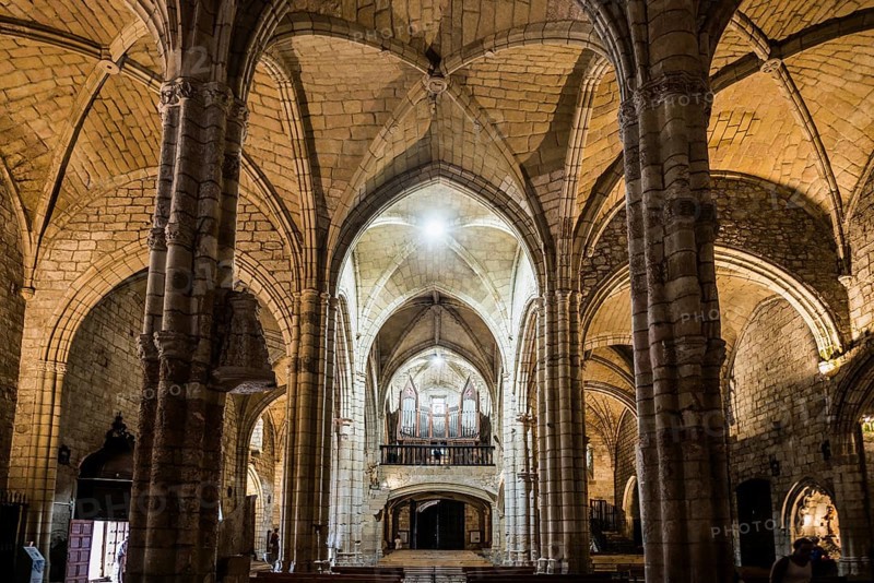 Interior view, church, La Puerta de las Gentes, San Vicente de la Barquera, Cantabria, Spain, Europe
