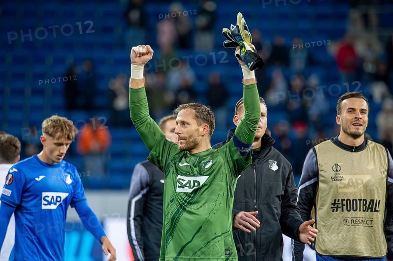 Football UEFA Europa League, 2024/25 season, matchday 2: TSG Hoffenheim v Dynamo Kiev. Great joy for Oliver Baumann (1, Hoffenheim) after his team's 2:0 victory