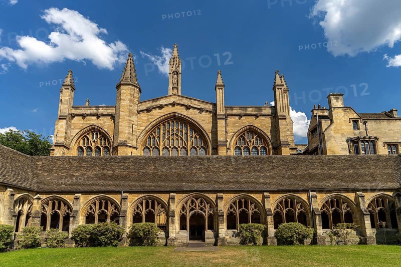 The cloisters and chapel of New College, University of Oxford, Oxfordshire, England, Great Britain