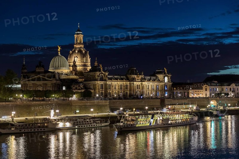 City view with Elbe in the evening, steamer departure, illuminated silhouette at the blue hour, Dresden, Saxony, Germany, Europe