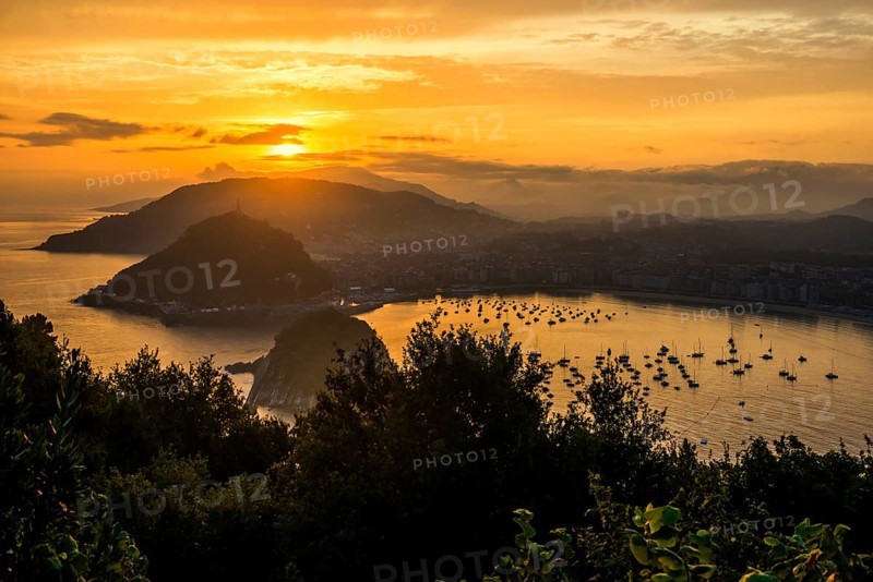 Panorama, Sunrise, View from Monte Igueldo, San Sebastian, Donostia, Basque Country, Northern Spain, Spain, Europe
