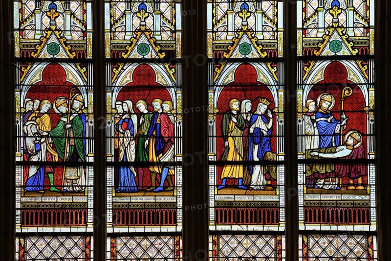 Stained glass windows of the Cathédrale Saint-Étienne, Auxerre, Département Yonne, Region Bourgogne-Franche-Comté, Burgundy, France, Europe