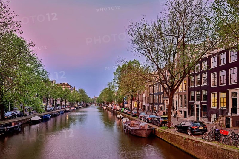 Prinsengracht canal in the evening light after sunset, Amsterdam, North Holland, Netherlands