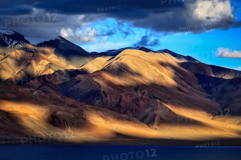 Himalayan lake Tso Moriri on sunset, Korzok, Ladakh, India, Asia