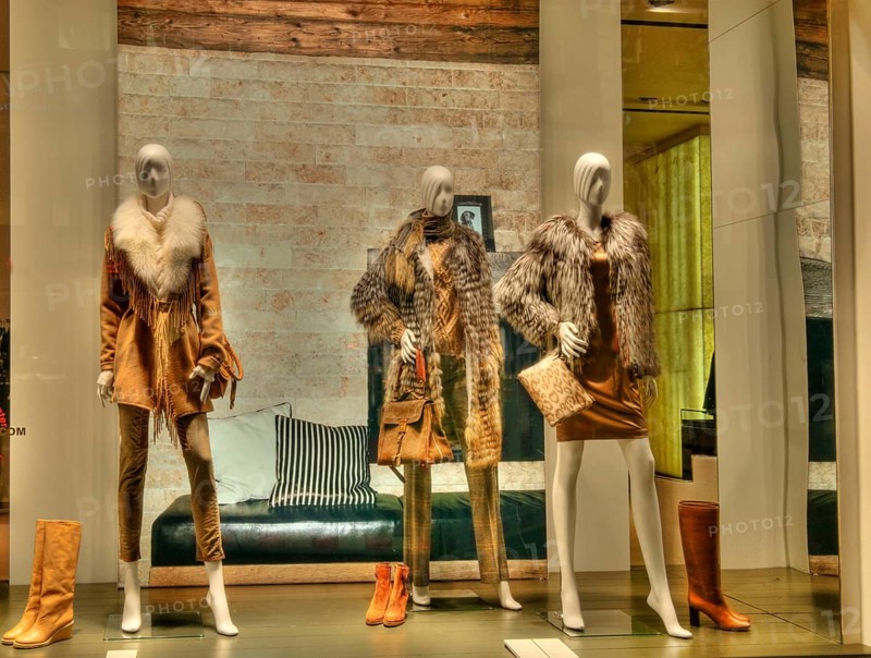 Shop windows, fashion, trends, autumn fashion, winter fashion, shopping, retail, lingerie, clothing, textile industry