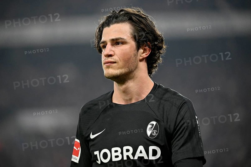 Merlin Röhl SC Freiburg SCF (34) Portrait MHPArena, MHP Arena Stuttgart, Baden-Württemberg, Germany, Europe