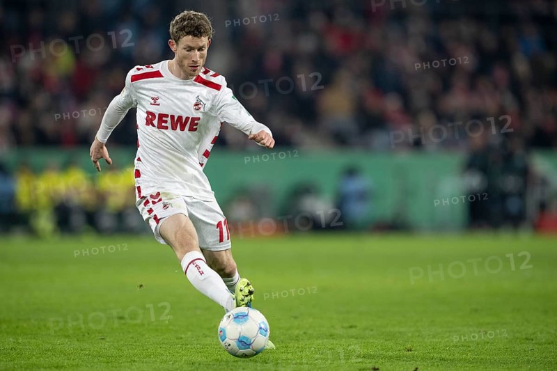BEAUTIFUL SPORTS/ (DFL/DFB REGULATIONS PROHIBIT ANY USE OF PHOTOGRAPHS AS IMAGE SEQUENCES AND/OR QUASI-VIDEO) Cologne, RheinEnergieStadion, North Rhine-Westphalia, Florian Kainz (1.FC Köln, Midfield, #11), DFB-Pokal 1.FC Köln, Hertha BSC on 04.12.2024 at RheinEnergieStadion in Cologne Germany