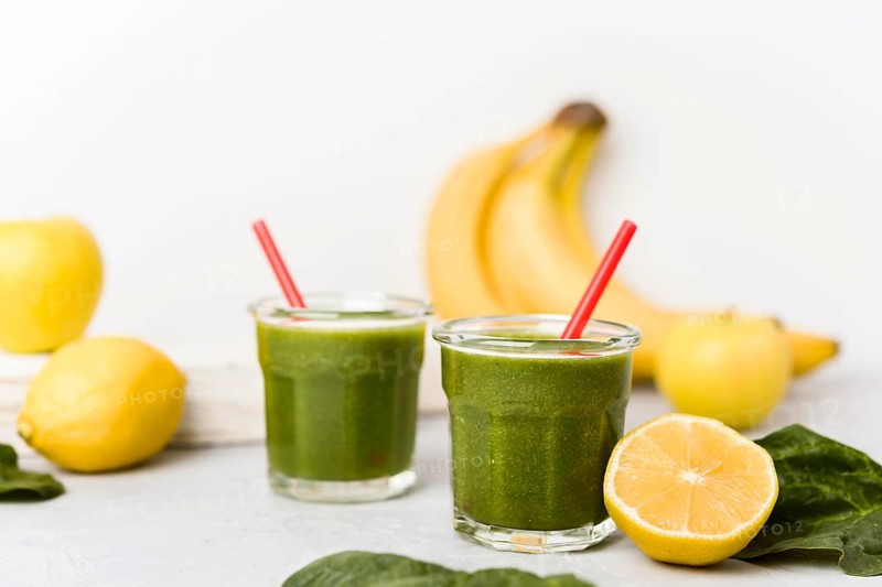 Banana spinach smoothies
