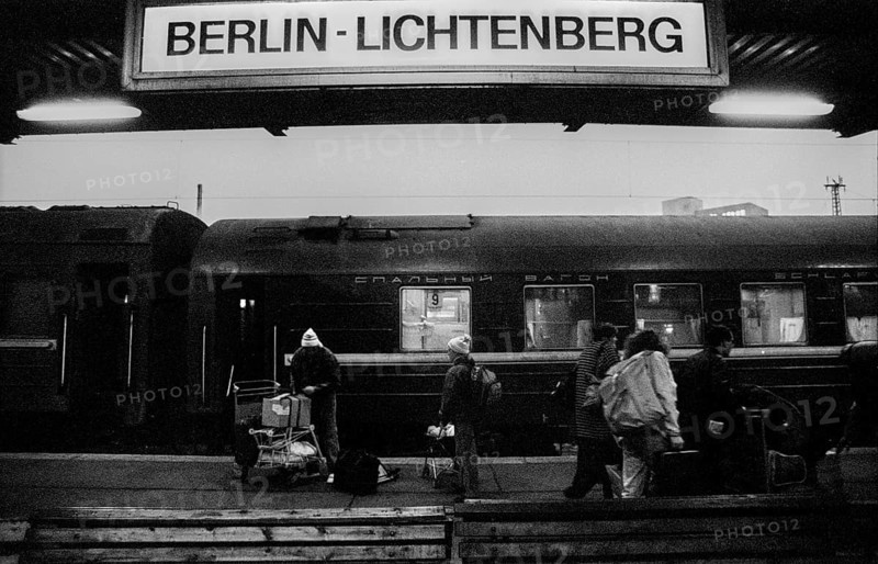 Germany, Berlin, 8 November 1990, trains from the Soviet Union arrive at Lichtenberg station, Europe
