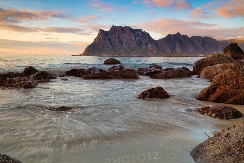 Evening atmosphere at Uttakleiv beach, Leknes, Nordland, Lofoten, Norway, Europe