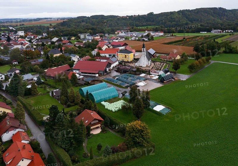 Drone image, residential buildings, view of village with church, Antiesenhofen, Innviertel, Upper Austria, Austria, Europe
