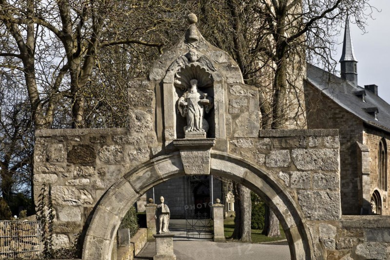 Arch of St Benedict, Collegiate Church of St Peter and St Paul, Obermarsberg, Marsberg, Sauerland, North Rhine-Westphalia, Germany, Europe