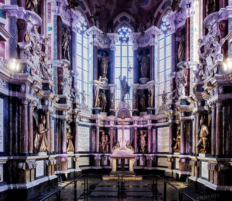 Burial place of the Wettins in the east choir of Freiberg Cathedral. At the request of Christian I, this chapel was decorated with life-size bronze statues by Giambologna's pupil Carlo di Cesare del Palagio (1538-1598), who was brought from Florence especially for this purpose. The otherwise inaccessible burial chapel is now open during the presentation of Mars in Freiberg and can be visited with a museum ticket., Freiberg Cathedral, Freiberg, Saxony, Germany, Europe