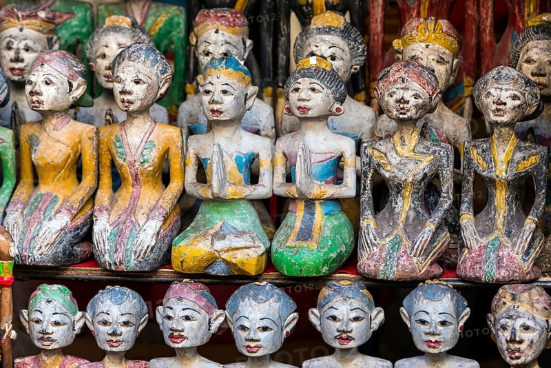 Wooden figures on a market, art, art market, Hinduism, souvenir, decoration, sculpture, figure, handicraft, Bali, Indonesia, Asia