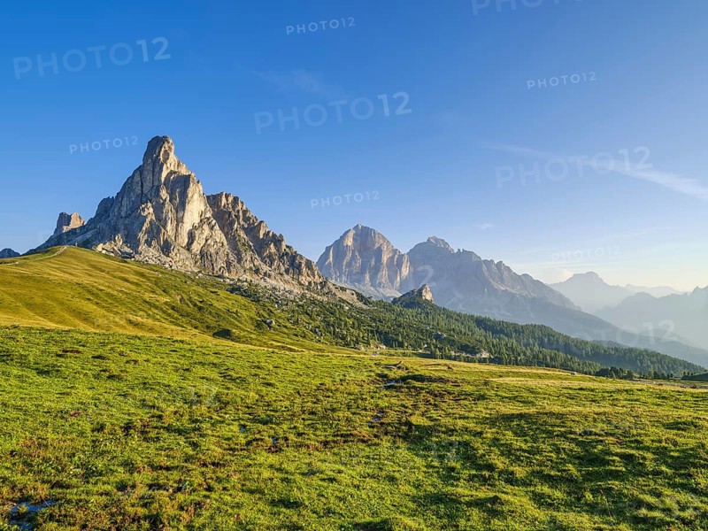 Ra Gusela at sunrise, blue sky, Passo di Giau, Dolomites, Belluno, Italy, Europe