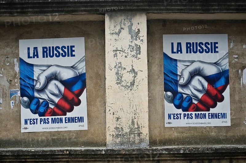 Political posters written in french language, La Russie n est pas mon ennemi (i.e. Russia is not my enemy), Poitou region, France. French language incorrect spelling, proper spelling is La Russie n est pas mon ennemie