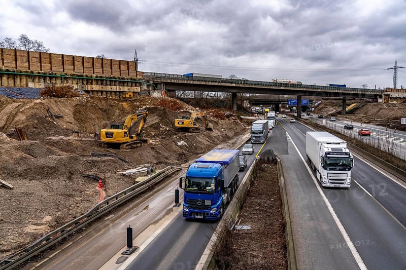 Duisburg-Kaiserberg motorway junction, complete reconstruction and new construction of the A3 and A40 junction, all bridges, ramps, carriageways are being renewed and partly widened, 8 years construction time, railway bridges running there are also being renewed, North Rhine-Westphalia, Germany, Europe