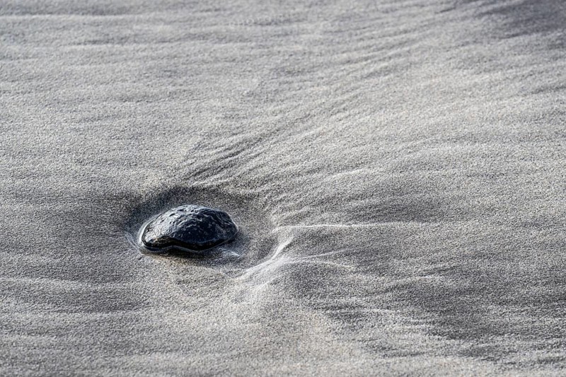 Lava pebbles on the beach, Playa de Famara, Lanzarote, Canary Islands, Spain, Europe