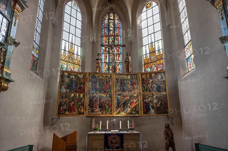 Winged altar by Wolfgang Katzenheimer, Bamberg around 1485, behind the choir centre window Bohemian 1373, Protestant town church of St. Maria, baroqueised in the 18th century, Hersbruck, Middle Franconia, Bavaria, Germany, Europe