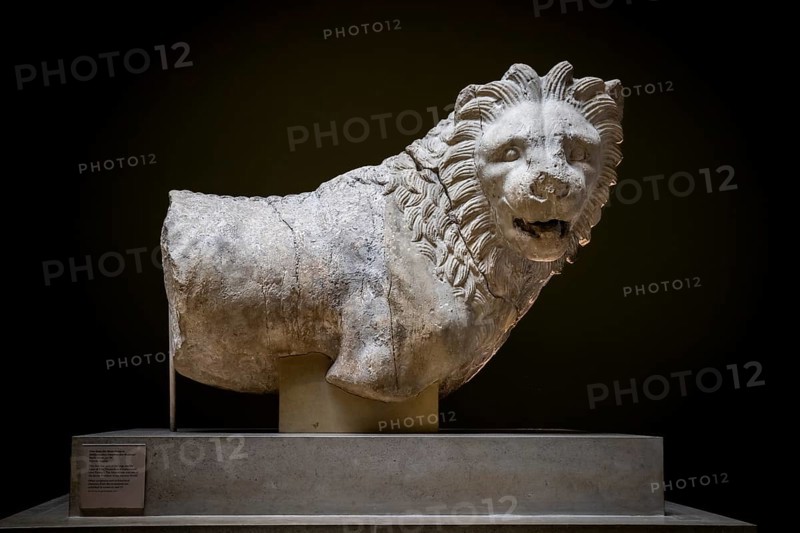 Marble statue, lion from the Mausoleum of Halicarnassus, one of the seven wonders of the world, today Bodrum, Turkey, British Museum, London, London region, England, Great Britain, Asia
