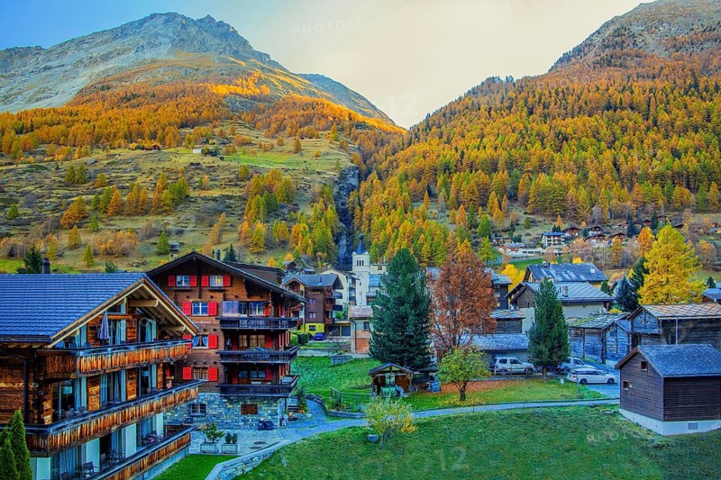 View of the village in autumn, Täsch near Zermatt, Mattertal, Valais, Switzerland, Europe