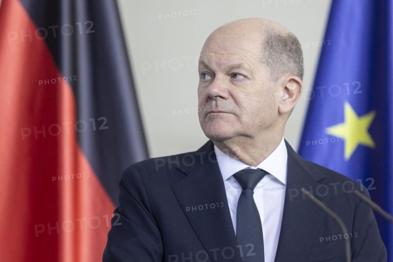 Olaf Scholz (SPD), Federal Chancellor, at a joint press conference with Irakli Kobakhidze, Prime Minister of Georgia, at the Federal Chancellery in Berlin, 12 April 2024