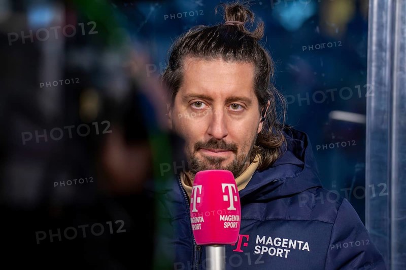 Ice hockey presenter Patrick Ehelechner at the Adler Mannheim v Nuremberg Ice Tigers match