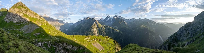 Mountain landscape at sunset at the Cabane de Louvie, summit Grand Combin de Grafeneire, Fionnay, Valais Alps, Valais, Switzerland, Europe