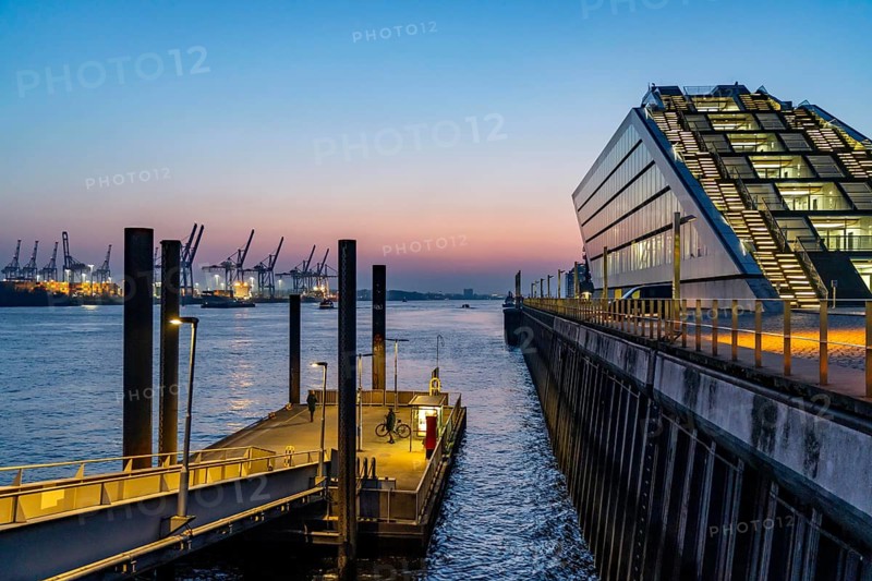 Port of Hamburg, Elbe, shipping traffic, Hadag harbour ferry Docklands landing stage, Docklands building, Hamburg, Germany, Europe