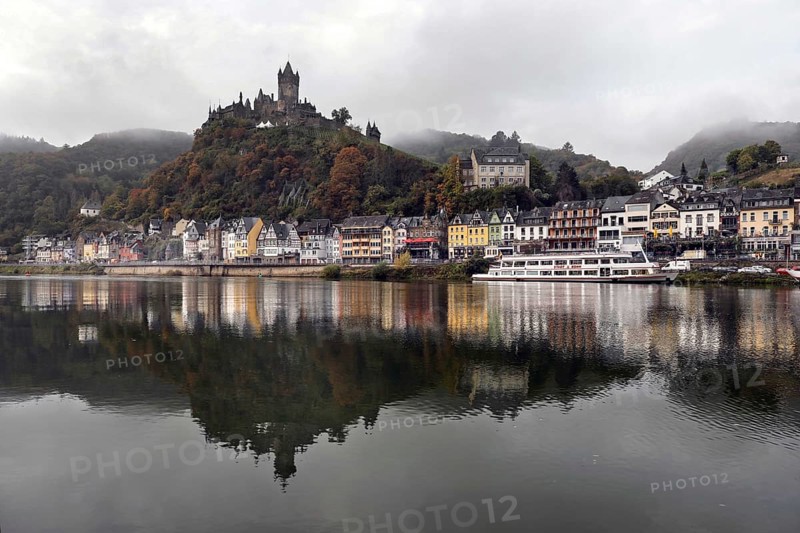 Fog in Cochem on the Moselle, Reichsburg, 01.10.2020