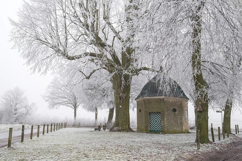 Mountain chapel on the Schöppinger Berg, Schöppingen, Münsterland, North Rhine-Westphalia, Germany, Europe